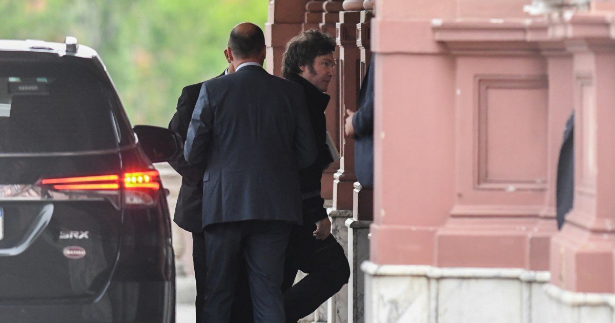 Milei cede a la presión de la CGT y corrigió topes que afectaban a las cajas sindicales