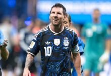 Milei dijo que los jugadores son "imprudentes" y Messi le recordó que "la gente no llega a fin de mes"