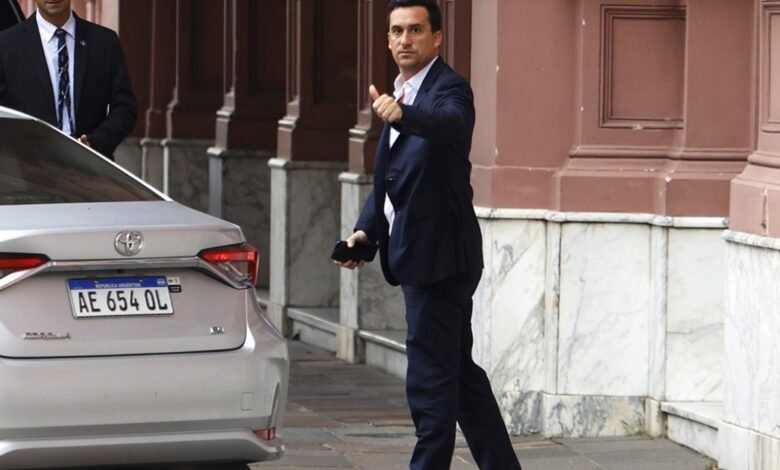 Milei le dio un cargo a Lanari en el directorio del Banco Nación