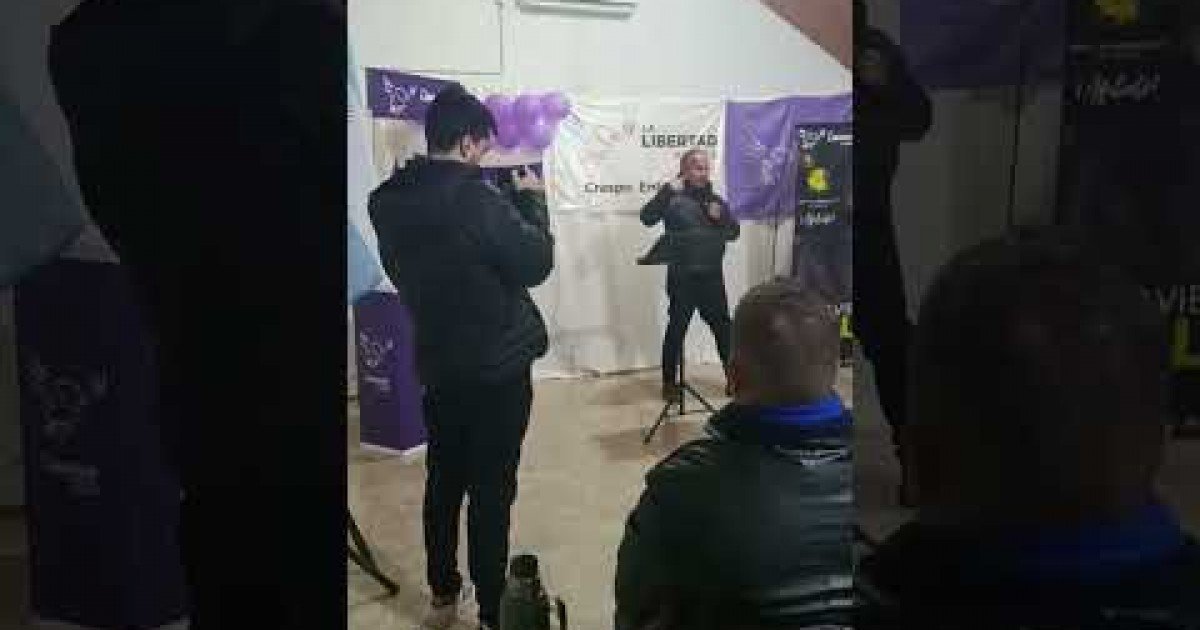 Pettovello furiosa porque movilizó la delegada de la Anses a una oficina del PAMI para defender a Adorni