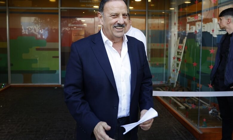 Quintela invitó a Máximo a La Rioja y quiere ser un articulador en la interna con Kicillof