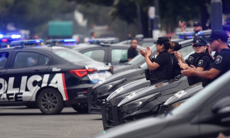 Santa Fe: Imputan a 6 policías por la muerte de un preso y el gobierno objeta al fiscal