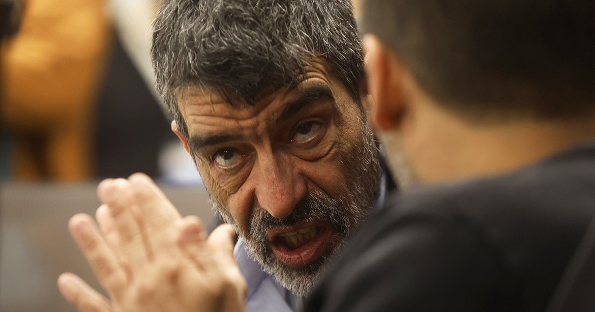 Afirman que Milei firmó un contrato para que Cerimedo hiciera lobby libertario en EEUU y el acuerdo sigue vigente