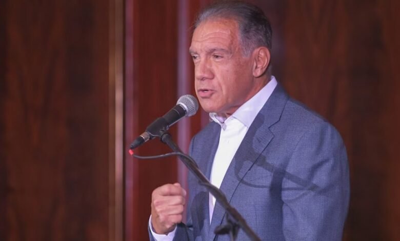 Daniel Hadad coqueteó con un pase a la política y recibió guiños de Macri y Cristina