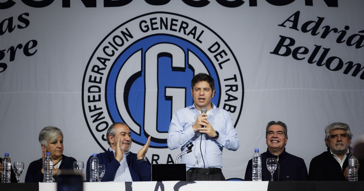 Kicillof encabezó un acto con la CGT en Chaco: "Milei, la culpa del endeudamiento de las familias es tuya"