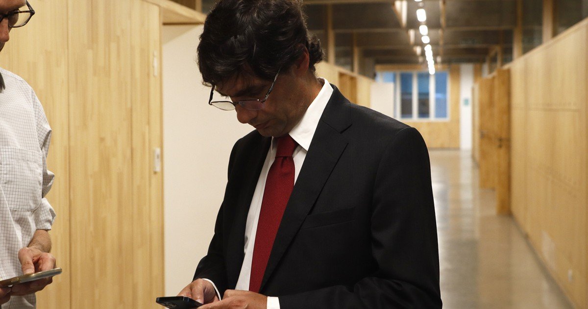 Lacunza se lanzó como candidato a presidente del PRO pero no está afiliado