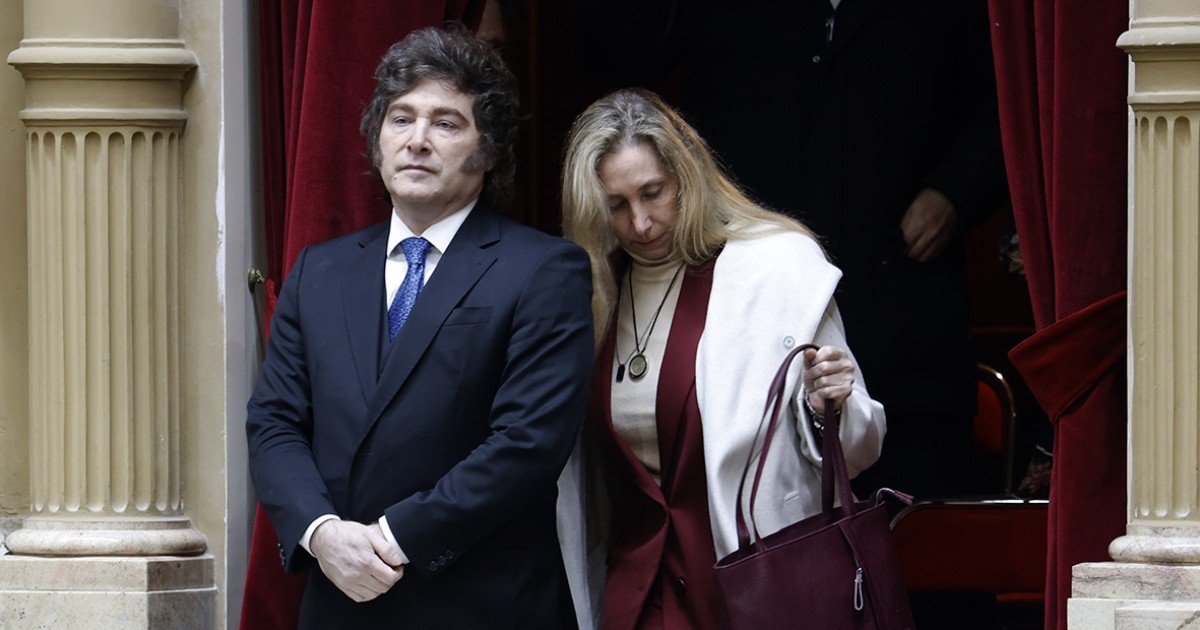 Milei abandona su "retiro" para encabezar el acto de San Martín