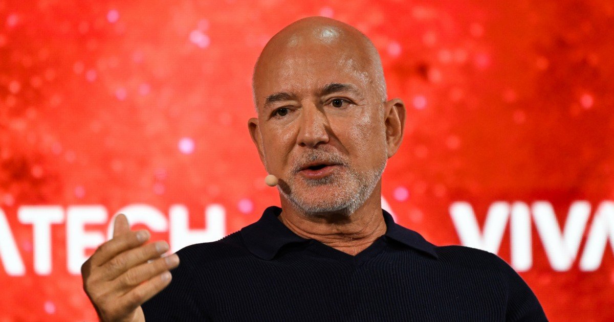 Milei le entrega a Amazon y Google las bases de datos del Estado argentino