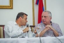 Passalacqua acordó con Herrera Ahuad para liquidar la interna con Rovira y se endurece contra Milei