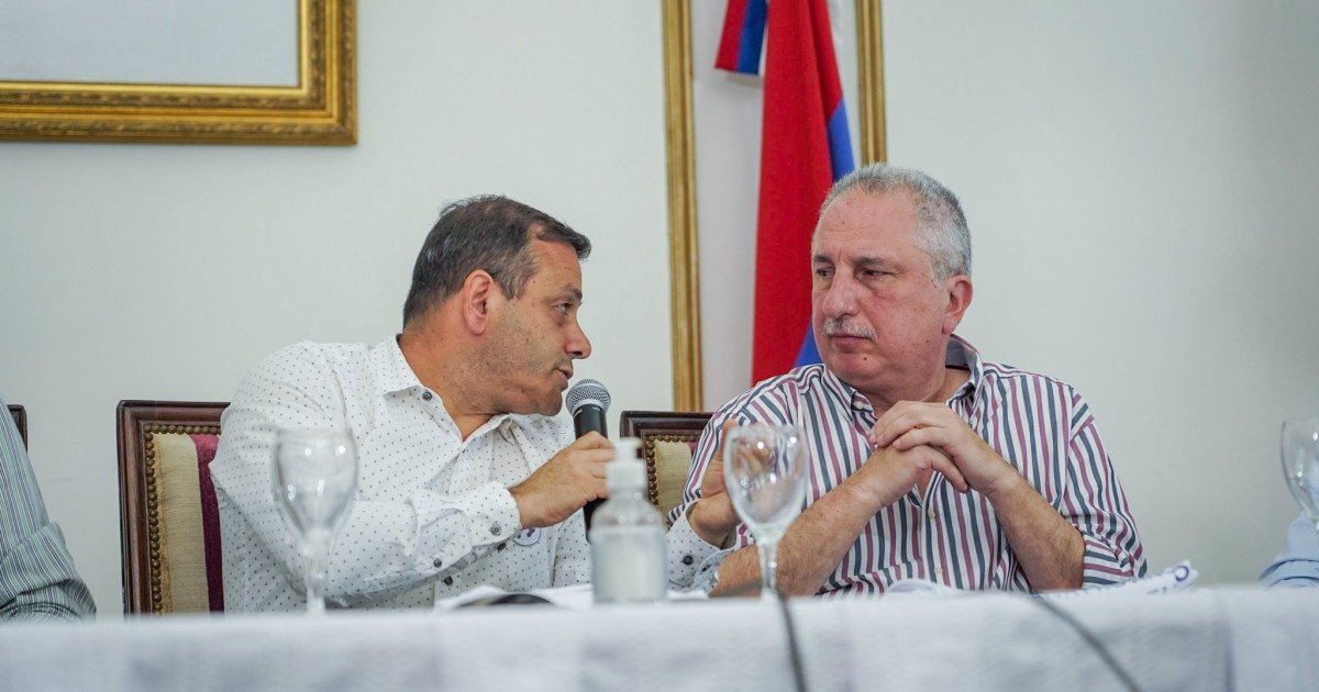 Passalacqua acordó con Herrera Ahuad para liquidar la interna con Rovira y se endurece contra Milei