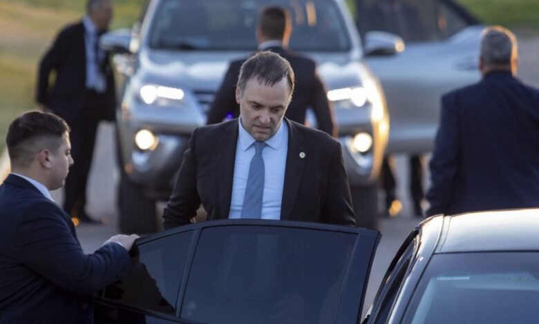 Pollicita intimó a Adorni a que explique su crecimiento patrimonial y lo deja al borde de la indagatoria