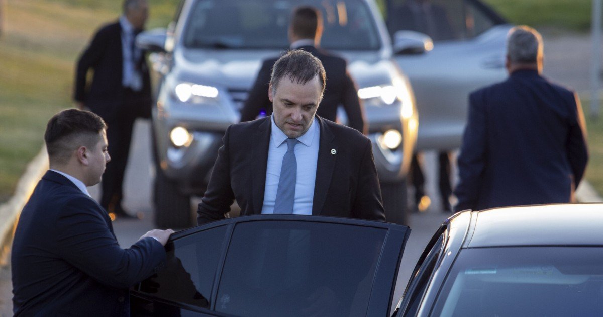 Pollicita intimó a Adorni a que explique su crecimiento patrimonial y lo deja al borde de la indagatoria