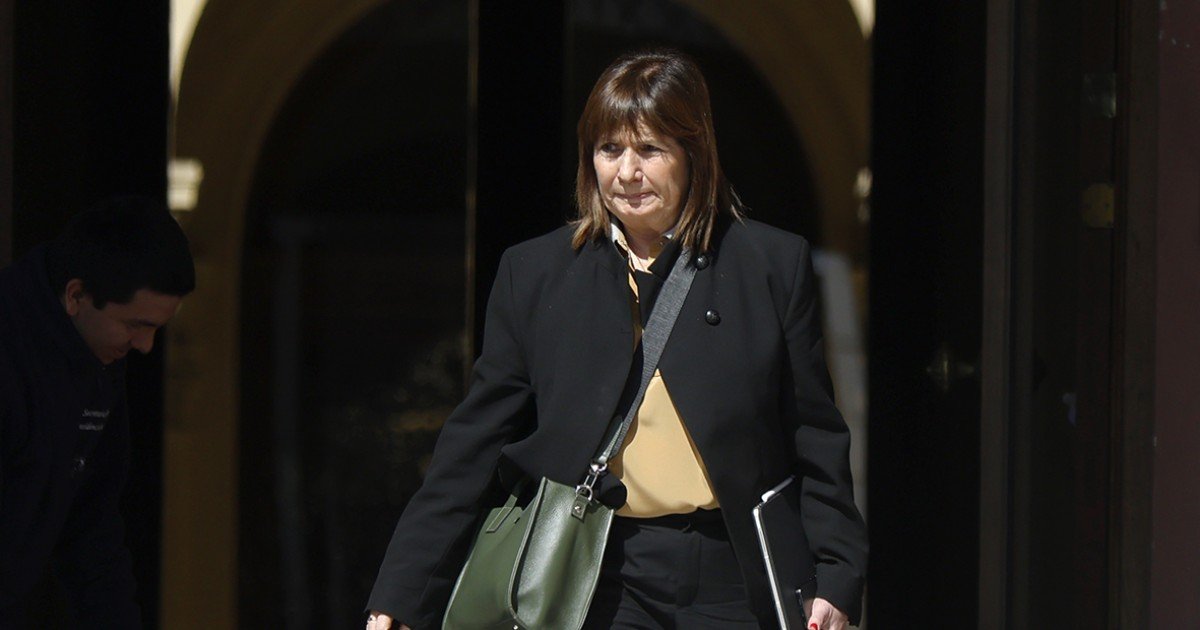 Bullrich: "Una cosa es Thatcher economista y otra es Thatcher en la guerra"