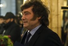 Choque total del gobierno con la UIA: el vice dijo que Caputo es un trader y Milei bajó a Santilli del acto