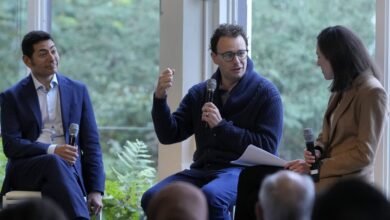 El creador de Claude pide frenar ya la IA porque en seis meses puede tomar el control global de internet