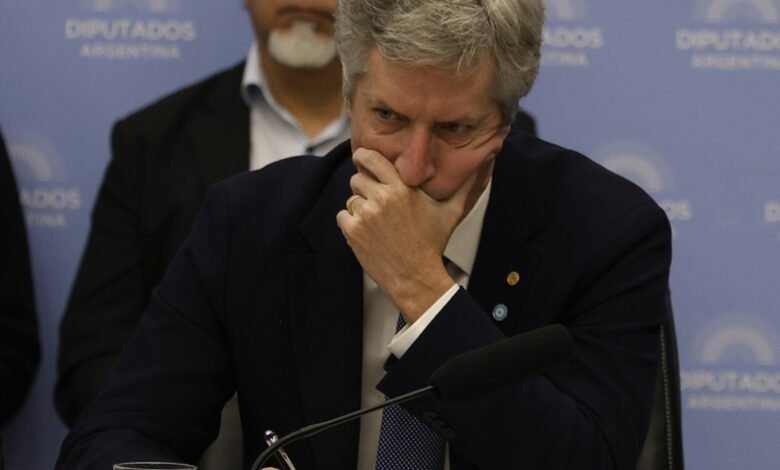 El peronismo amplió la denuncia por el oro del Central: "Bausili mintió descaradamente"