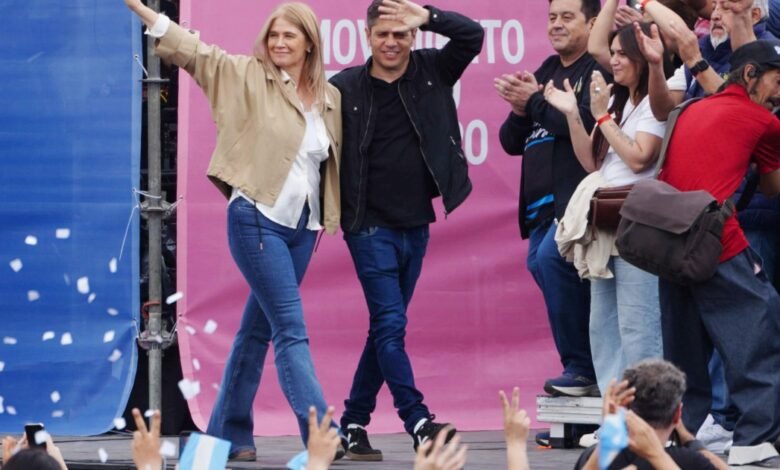 Kicillof se lanzó a presidente con un gesto a Cristina: "Está injustamente presa"