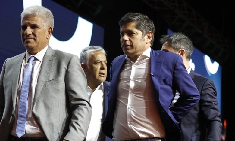 Los gobernadores le piden a Kicillof tiempo para reelegir antes de cerrar un acuerdo electoral