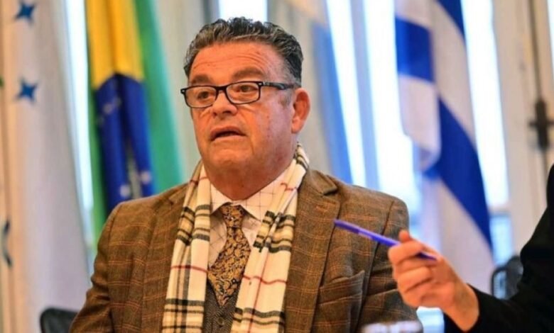 Parlasureños del PRO, la UCR y ex libertarios votaron el repudio a Milei por sus agravios contra Lula