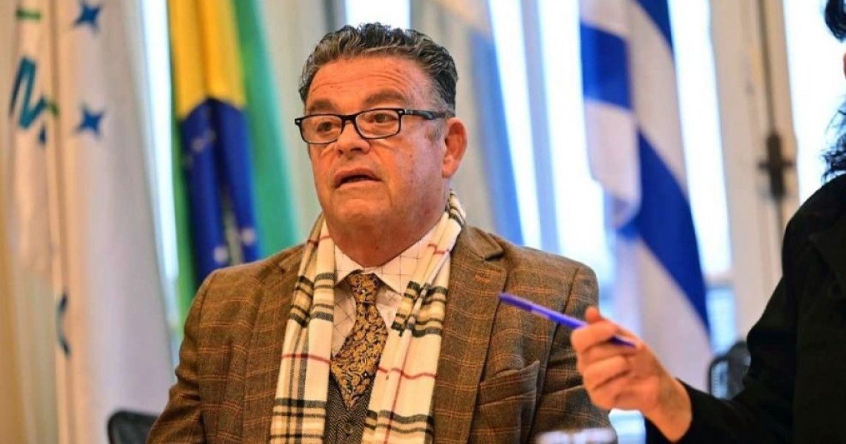 Parlasureños del PRO, la UCR y ex libertarios votaron el repudio a Milei por sus agravios contra Lula