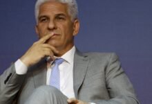 Acusan al gobernador Poggi de enriquecimiento ilícito por la compra masiva de inmuebles
