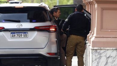 Alarma en las FFAA porque Presti quiere echar a todo el personal que trabaja en farmacias y policlínicas