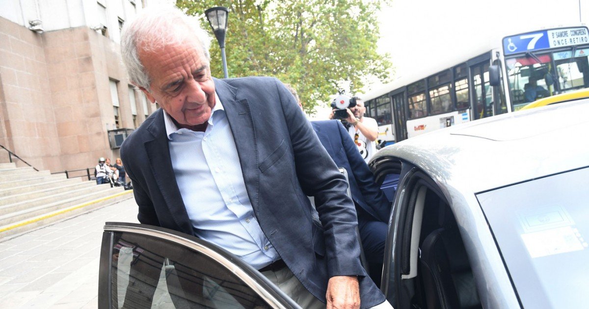 D'Onofrio destrozó el plan de Toto Caputo: "Si tardás en llegar a la gente, van a estar todos muertos"