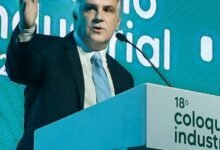 Después de las abstenciones en Diputados, Llaryora elogió la "vocación de diálogo" de Santilli