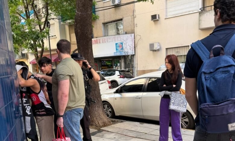 El Gordo Dan hizo un alarde de agilidad y tacleó a dos descuidistas en Barrio Norte