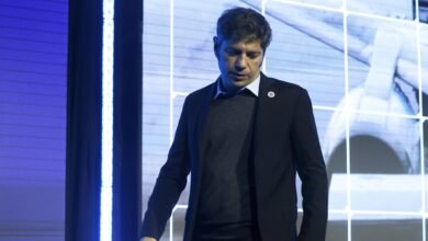 El gobierno presiona a la Cámara Electoral para que obligue a Kicillof a desdoblar la elección