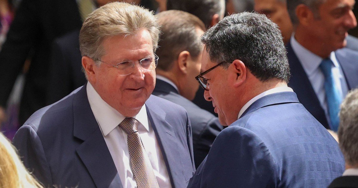 En el Congreso afirman que Belgrano Cargas quedará para el grupo mexicano del magnate Larrea