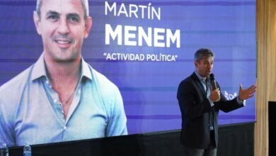 Menem se resiste a bajar las listas libertarias en las provincias y tensiona el acuerdo con los gobernadores