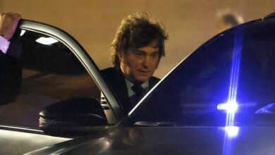 Milei ahora acusó a Saguier de propiciar un golpe de Estado con el caso Libra para no pagar impuestos del Movistar Arena
