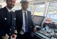 Scioli promocionó un crucero que publicita sus viajes a Malvinas con nomenclatura británca
