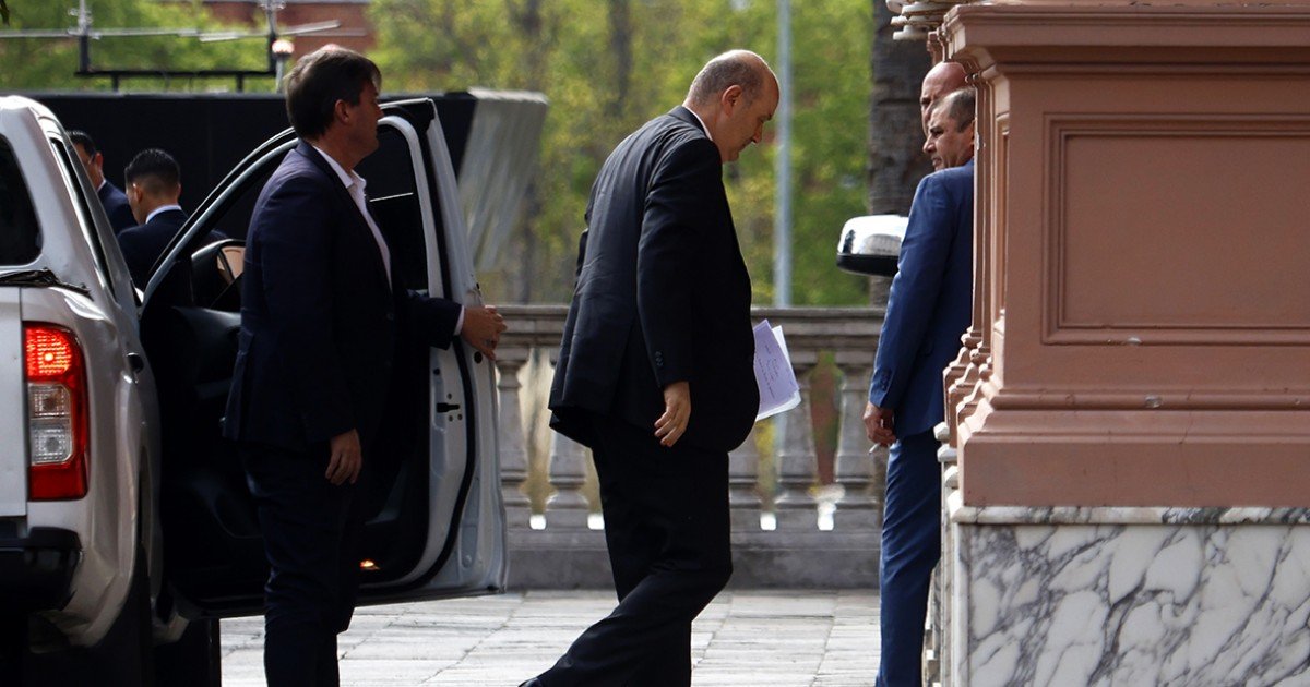 Una medida de Sturzenegger provocó la rotura de un puente clave entre Chaco y Corrientes